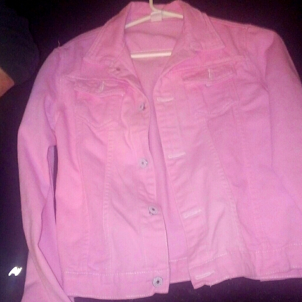 Pink jeanjacket